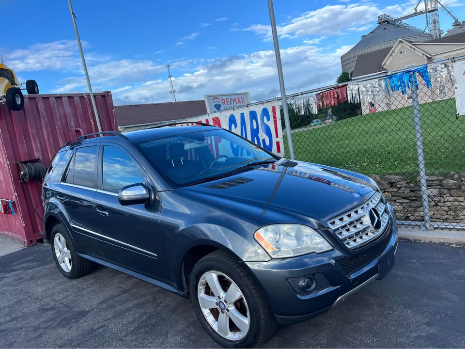 2010 Mercedes-Benz ML-350